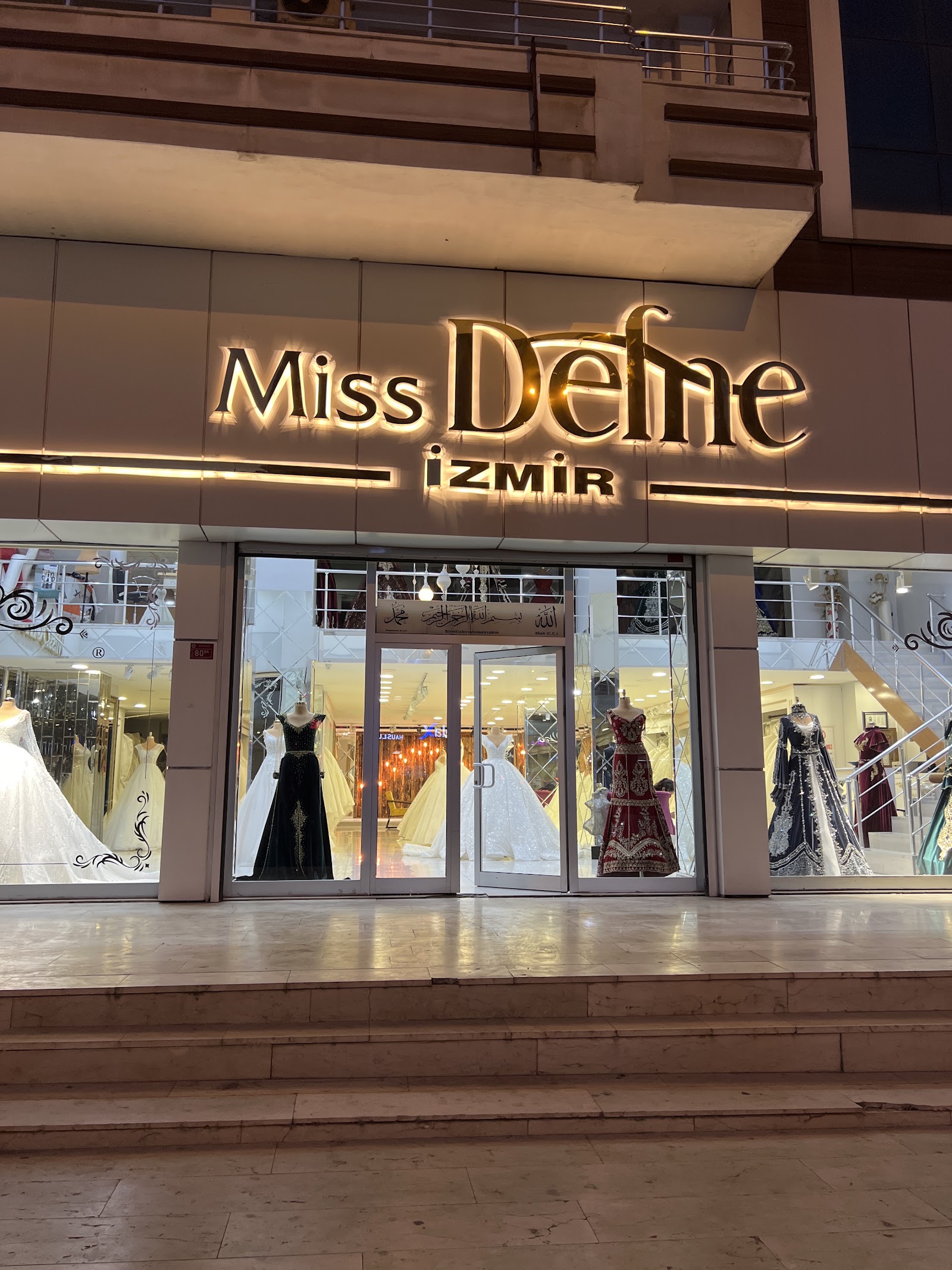 Miss Defne Gelinlik kır düğünü mekanı — Bağlar