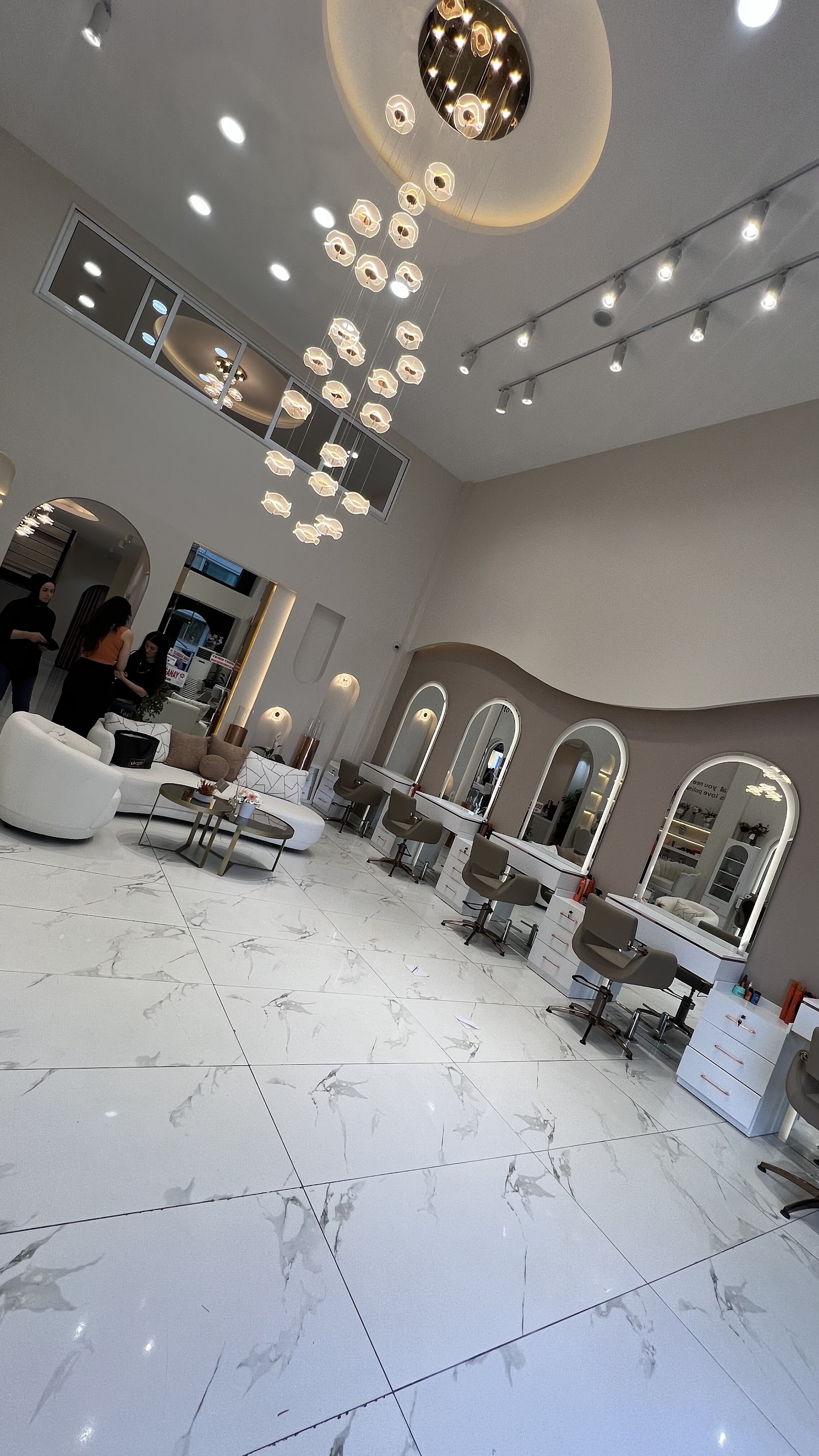 Şilan Akdeniz Hair Makeup Studio kır düğünü mekanı — Kayapınar